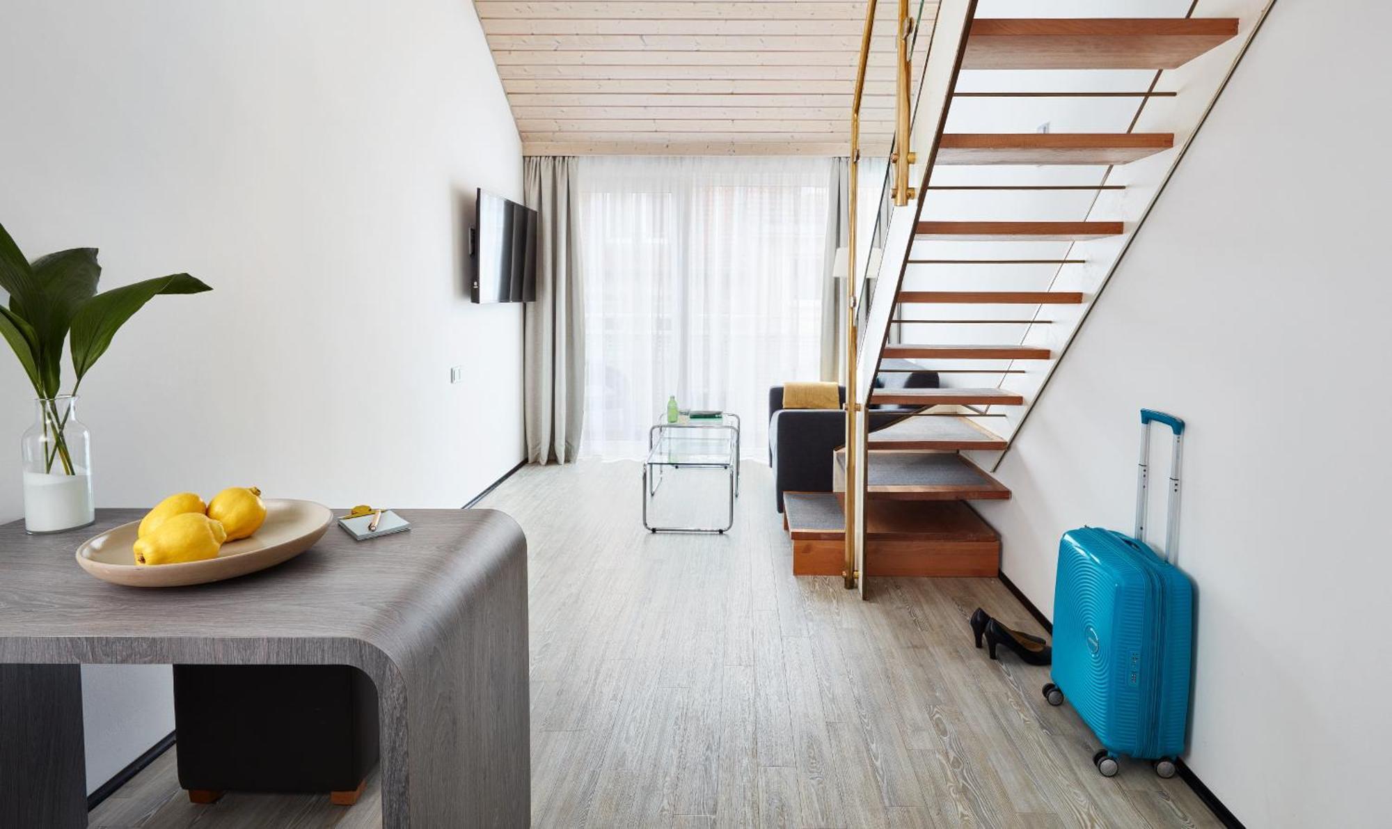 Aparthotel Living