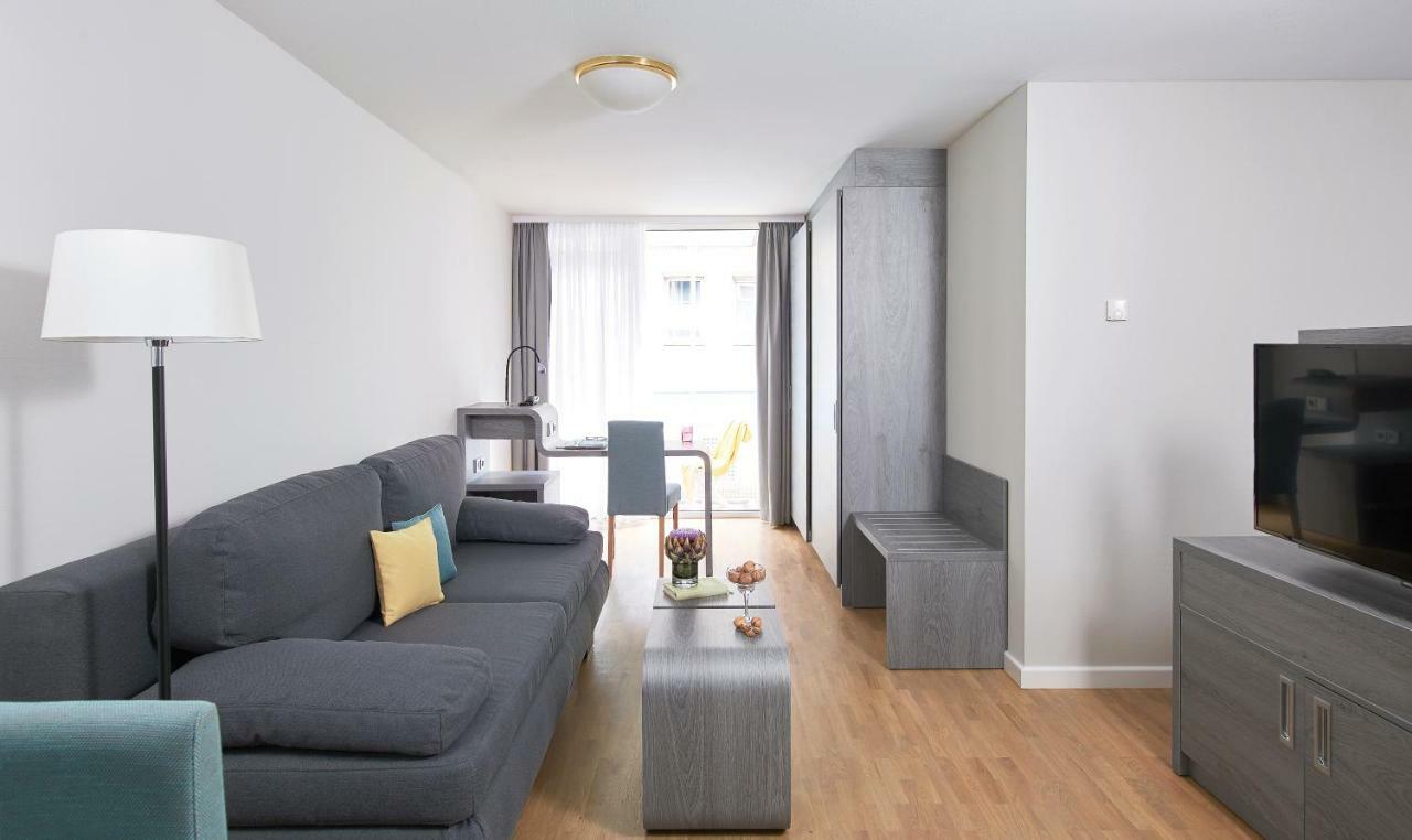 Living Aparthotel 3*